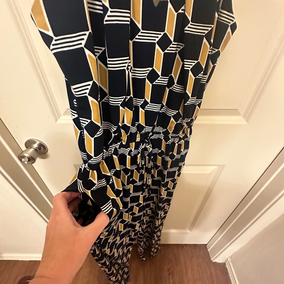 Jumpsuit Navy Blue and Mustard yellow geometric print size 6 - Picture 3 of 6
